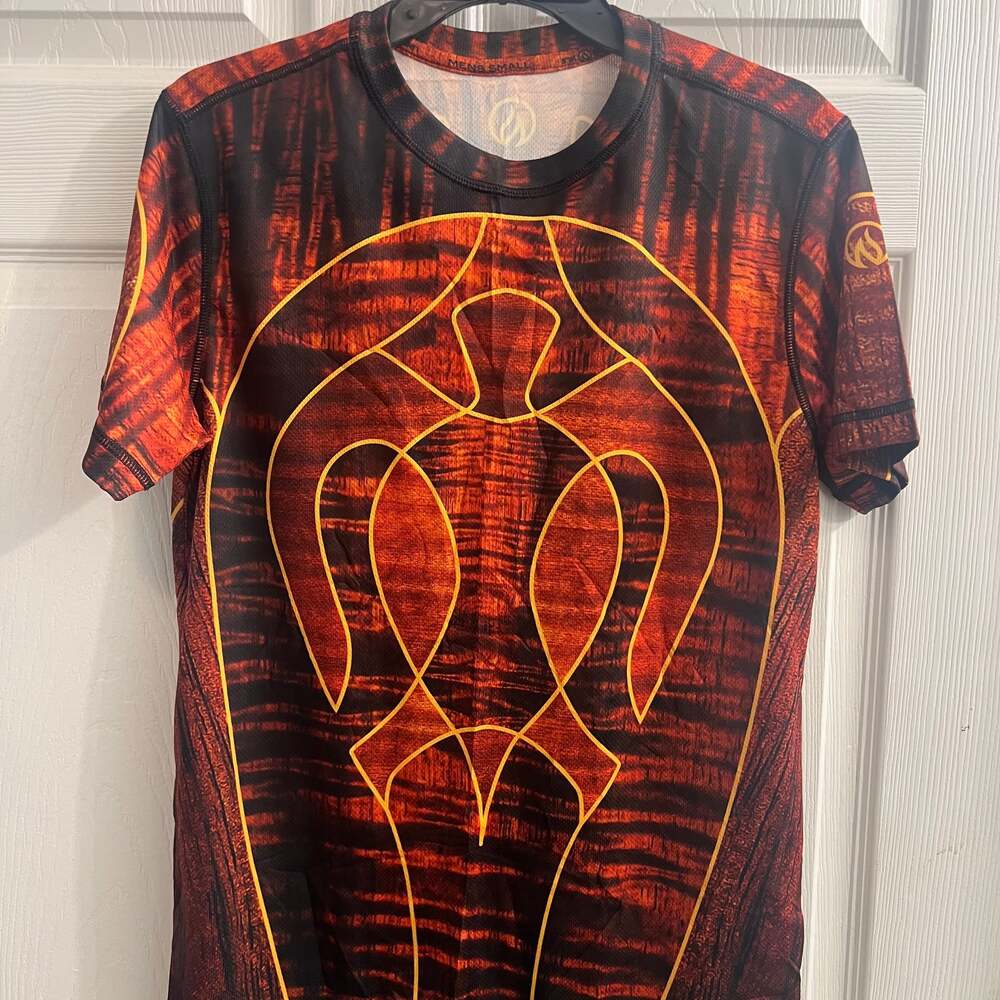 INK BURN KOA TECH Sea Turtle Print Short Sleeve Men’s Shirt SMALL